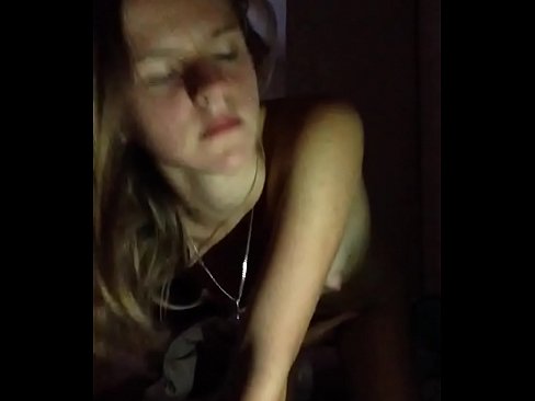 ❤️ Mtsikana amadziseweretsa maliseche Kanema wolaula pa ife ❌